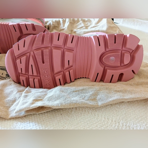 New. Gucci lace up booties - Picture 10 of 12